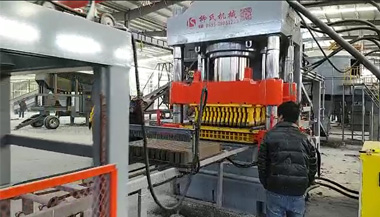 靜壓磚機固廢制磚